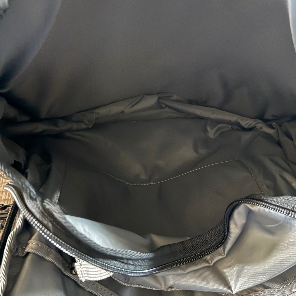 Merrell Messenger Bag Brown Grey Crossbody Laptop Padded Strap Outdoors Gorpcore - Picture 7 of 11